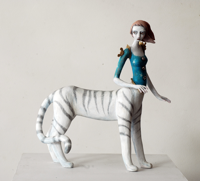 tigresse sentimentale 34,5 x 37 x 16 cm , resine epoxy-acier-0097ce217b8dc81b016bdae6b649e5b8